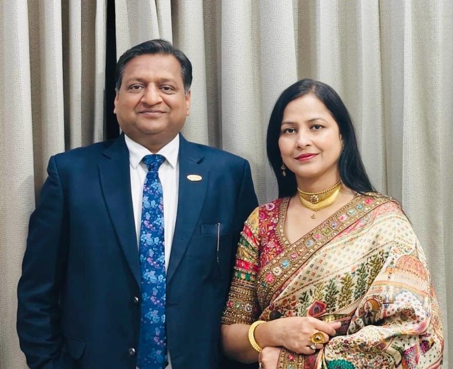 Lions District 321 B2 Images